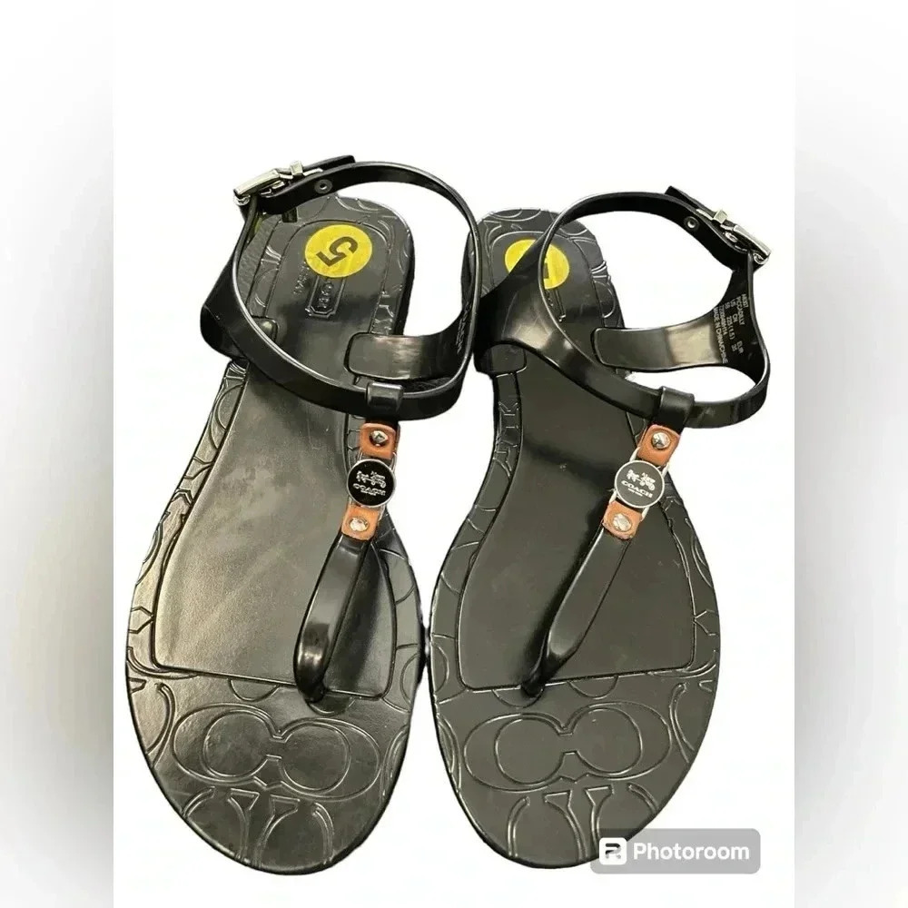 COACH Piccadilly Black Jelly Thong Sandals Size 5 - Picture 1 of 3